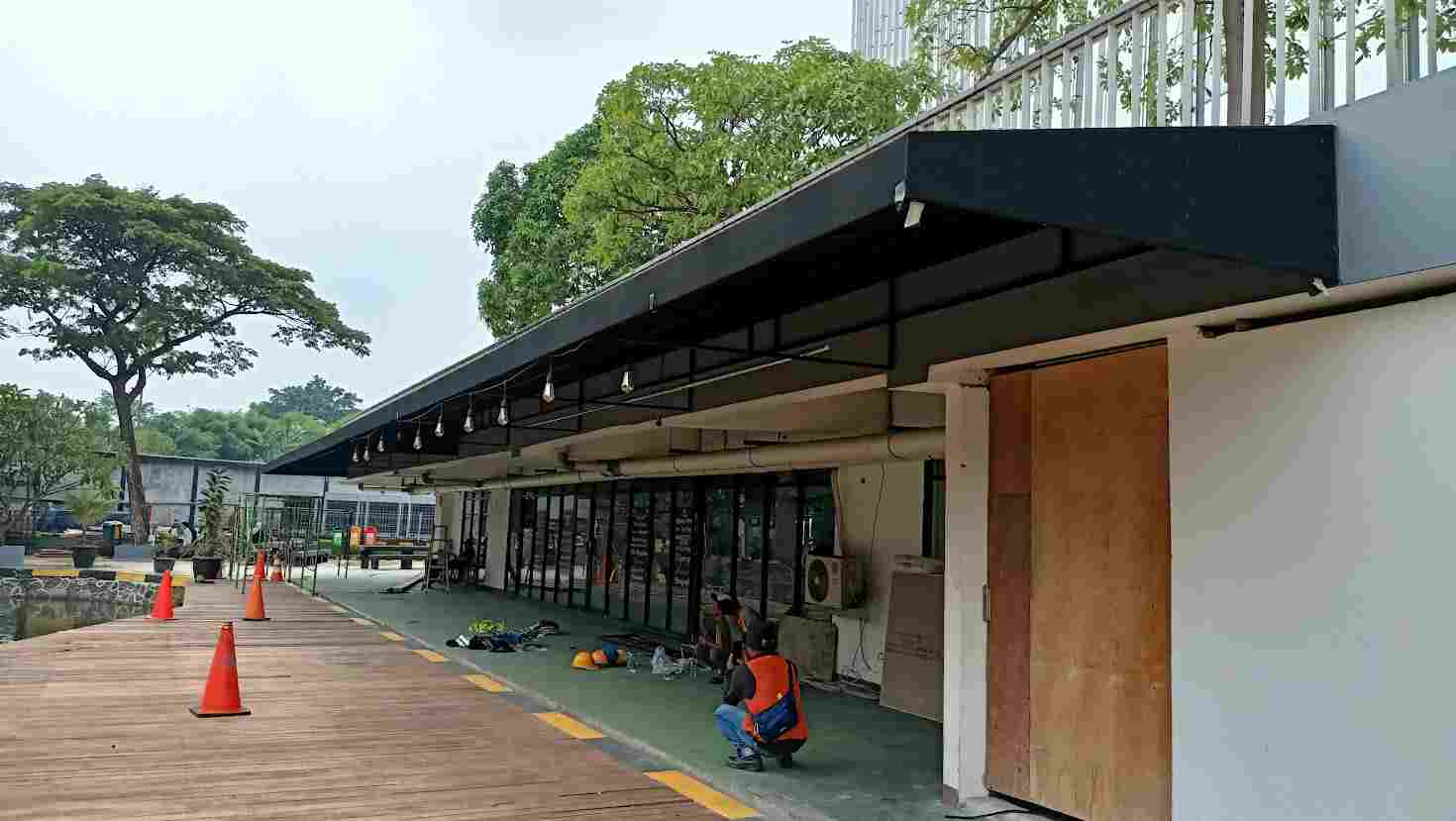 Detail kanopi kain dengan jahitan presisi dan material berkualitas